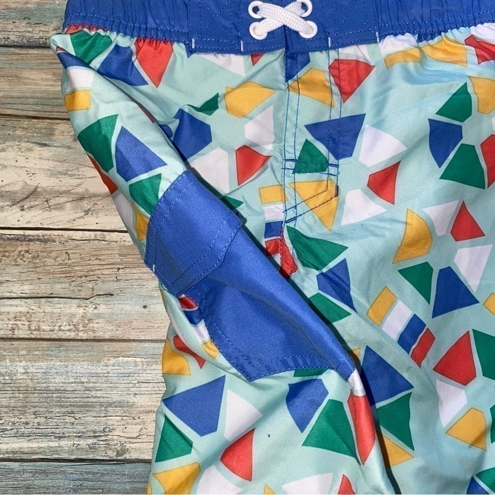 NWT Cat & Jack Geometric Pattern Shorts - Picture 2 of 4